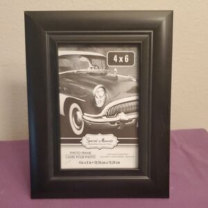 Special Moments Black Accent Picture Frame